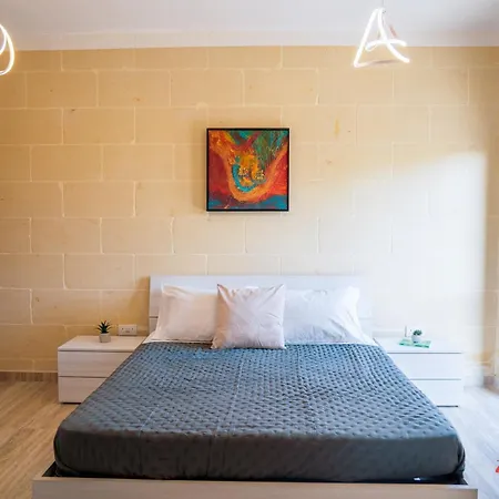 Family-friendly Gozo Escape - Pool, Terrace & Bbq Villa