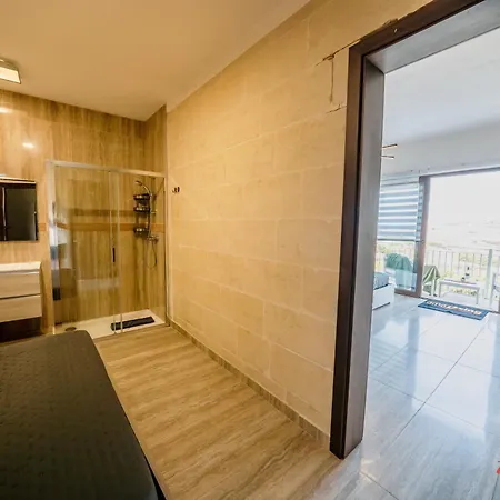 Family-friendly Gozo Escape - Pool, Terrace & Bbq Villa