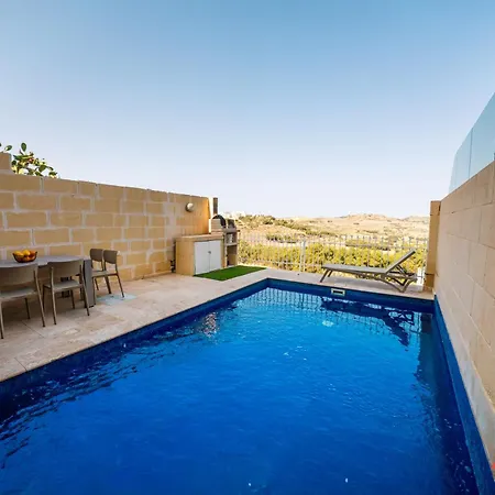 Family-friendly Gozo Escape - Pool, Terrace & Bbq Villa Xaghra