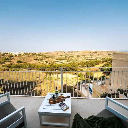 Family-friendly Gozo Escape - Pool, Terrace & Bbq * Xaghra